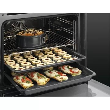 Four encastrable 							AEG				BPE55526BM Steambake