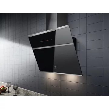 Hotte décorative murale inclinée							ELECTROLUX				EFV716K Breeze H2H