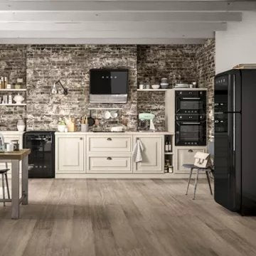 Hotte décorative murale inclinée							SMEG				KFAB75BL