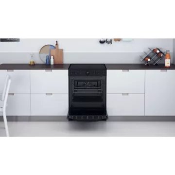 Cuisinière vitrocéramique							INDESIT				IS67V5CCB/FR