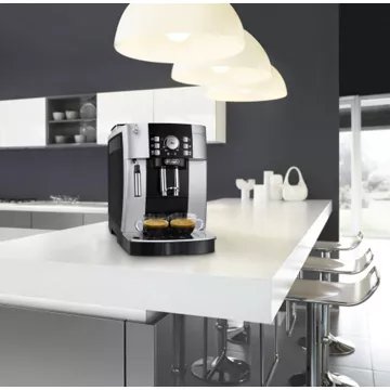 Expresso Broyeur							DELONGHI				Magnifica S ECAM 21.117.SB inox