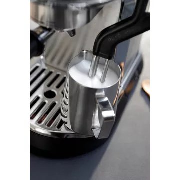 Machine à expresso							DELONGHI				Dedica Maestro Plus EC950.M Metal