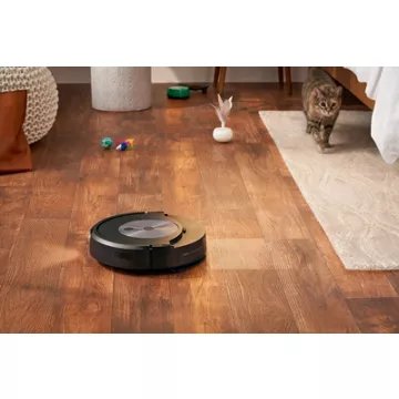 Robot Aspirateur Laveur							IROBOT				Roomba Combo J7+ C755840 Reconditionné